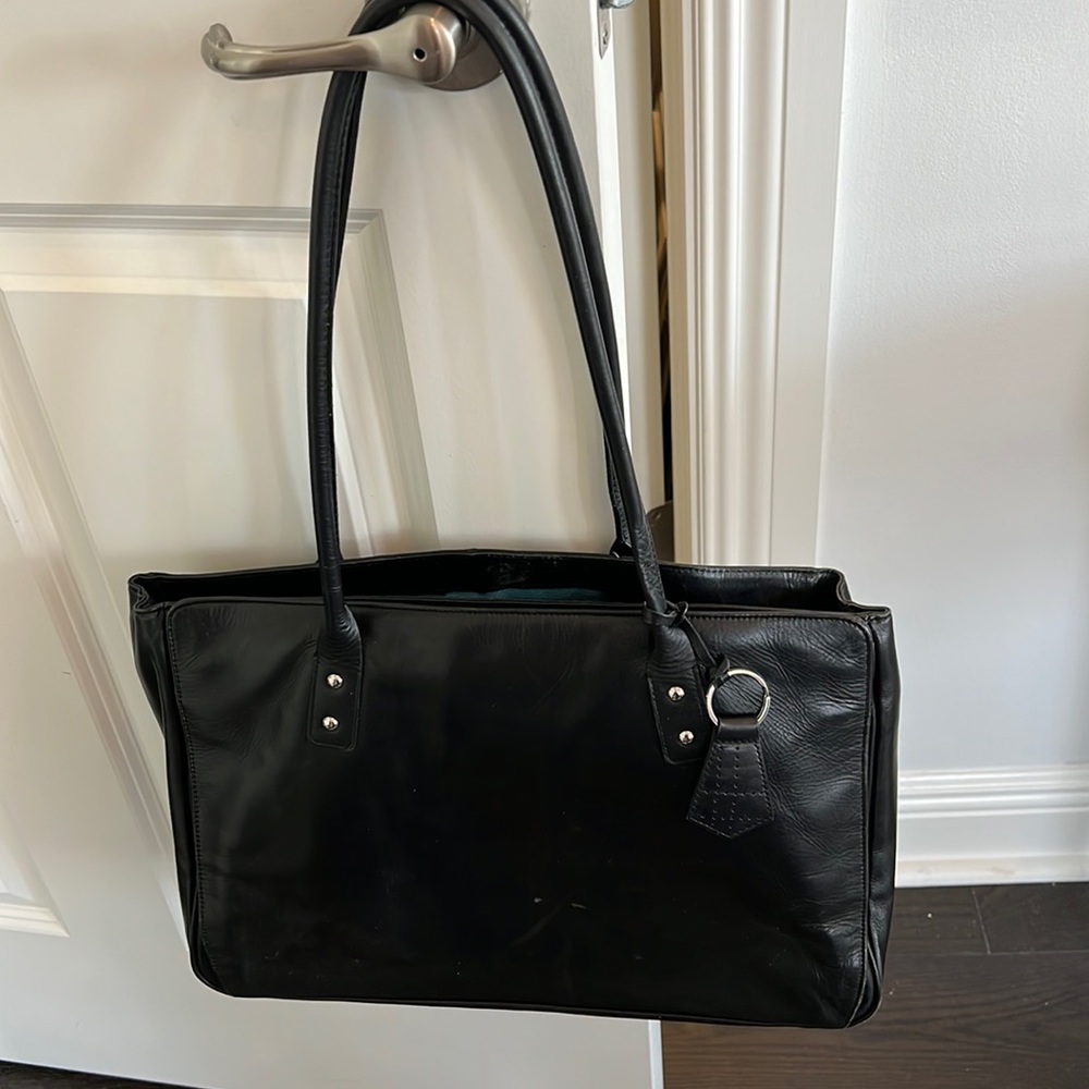 Black leather w/ silver grommets purse BANANA REPUBLIC- 4 compartments!